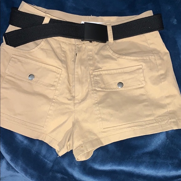 cargo shorts + buckle belt - Picture 3 of 4